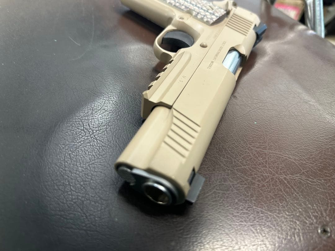 東京マルイ M45A1 ガスブローバック タンカラー