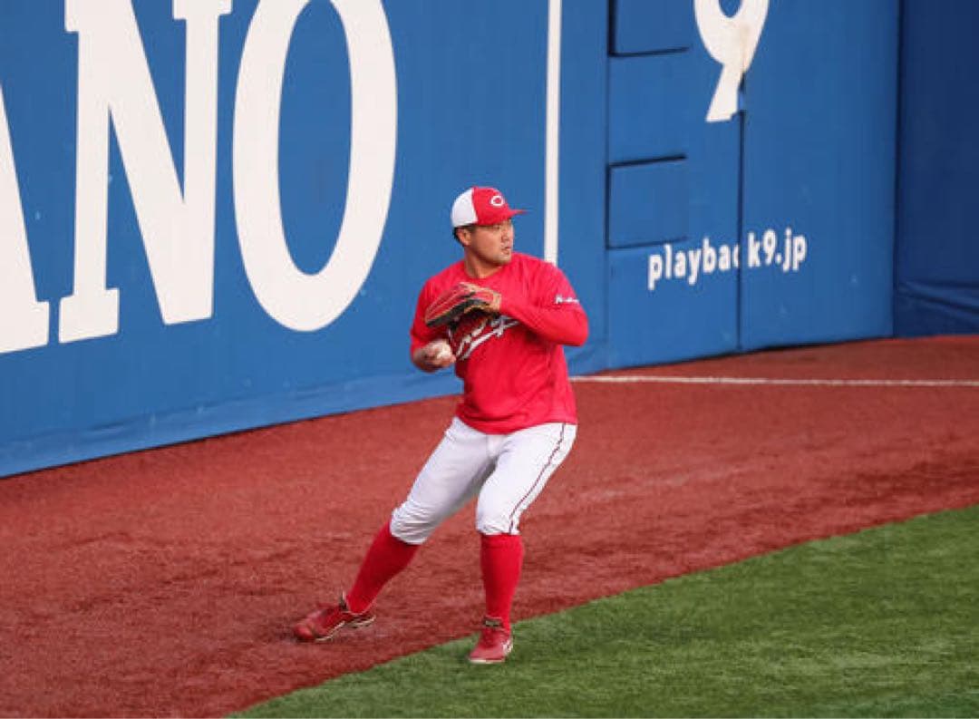 プロ支給品　実使用　末包昇大　広島カープ　ゼット　プロステイタス　外野手　コユニ