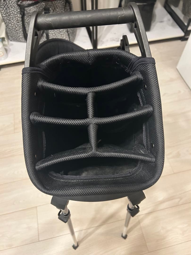 J*H様 JORDAN キャディバッグ ホワイト/ブラック/ゴールド