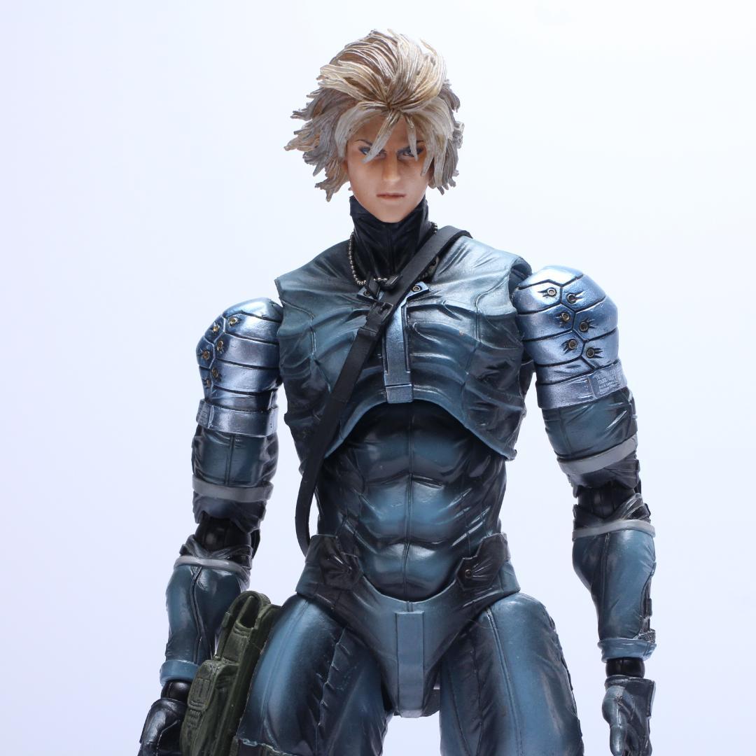 L GEAR SOLID 2 プレイアーツ改 雷電