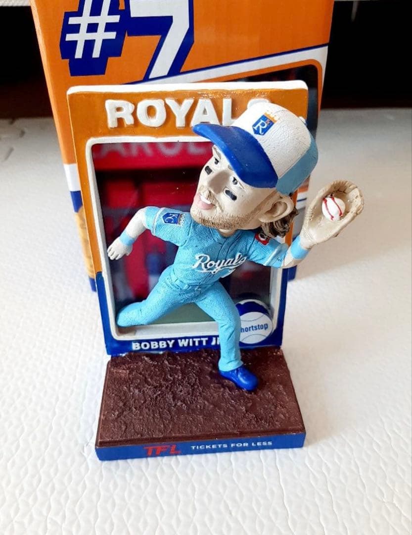【新品】MLB ボブルヘッド　ボビー・ウィットJr. ロイヤルズ　球場配布