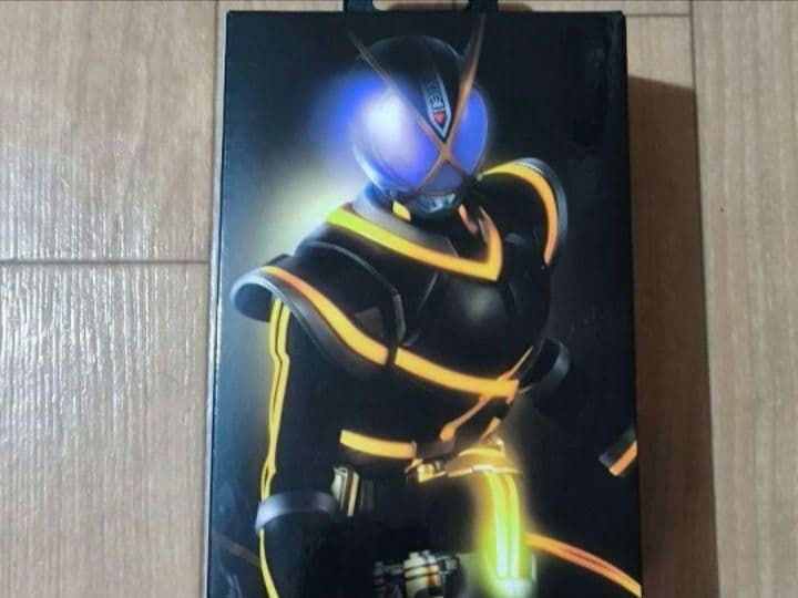 BAV.BEAT AVIOT トゥルーワイヤレスイヤホン 仮面ライダーファイズ