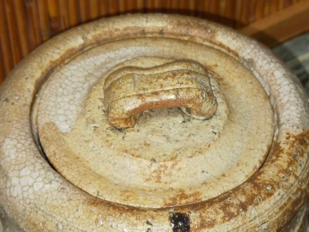 ♥美濃焼　美濃伊賀　水指　桐箱付き　茶道具　骨董品　古玩