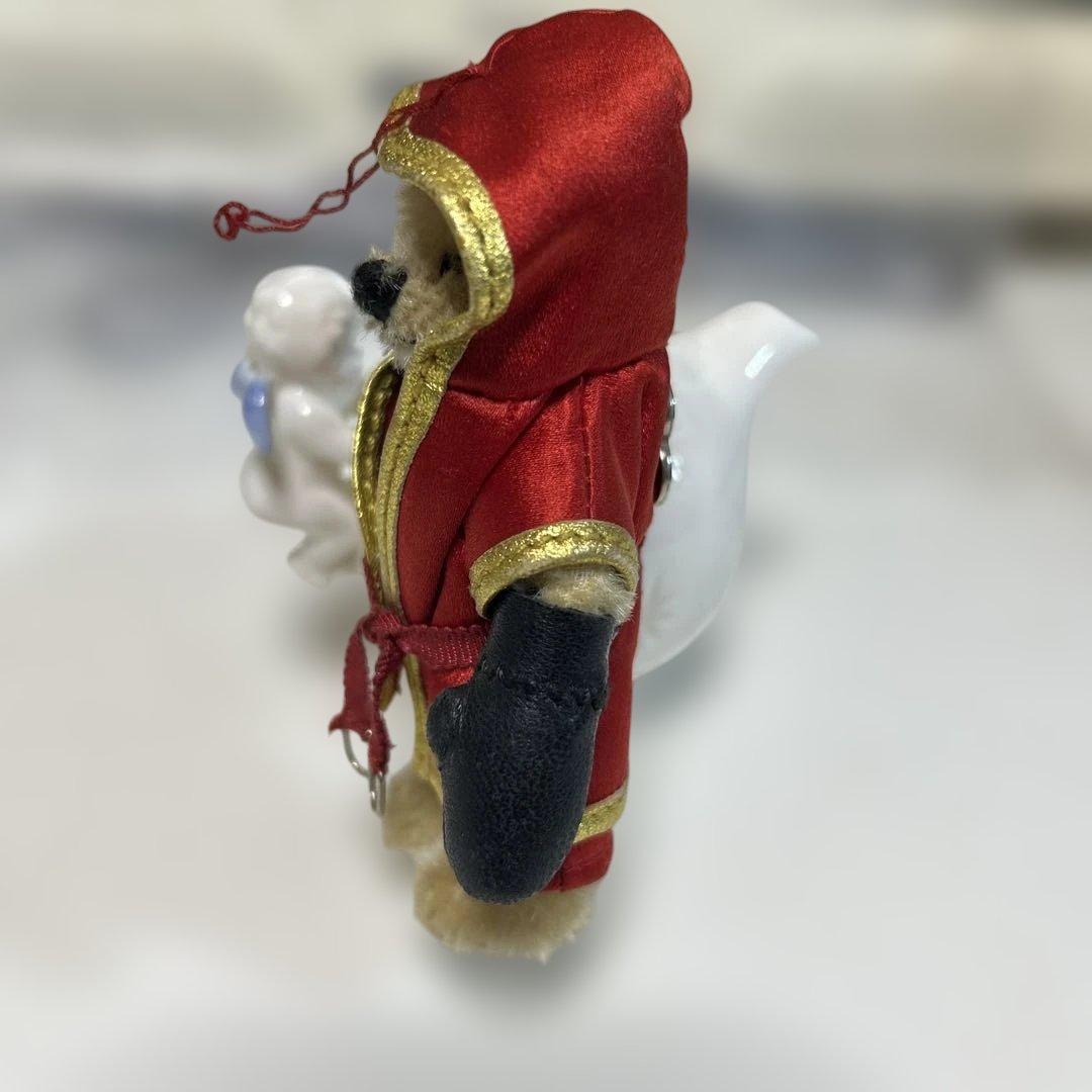 PRADA 2008 フード付きぬいぐるみ