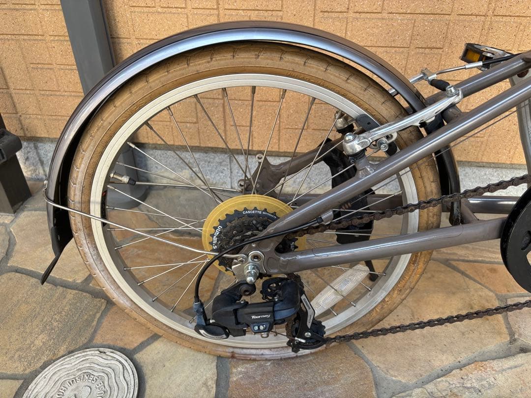 ミニベロ　ルイガノEASEL 7.0 アンティークグレー