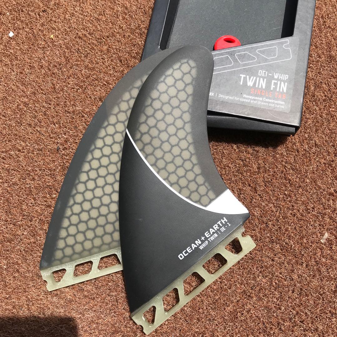 OCEAN + EARTH DEI-WHIP TWIN FIN定価¥11800