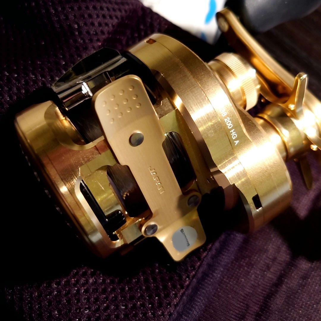 シマノ、21カルカッタコンクエスト200HG美品