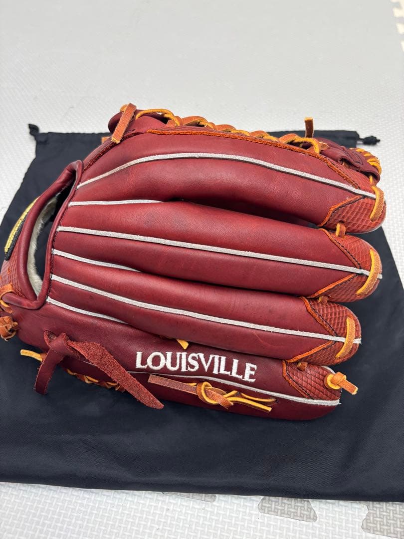 Louisville slugger 左投げ用グローブ