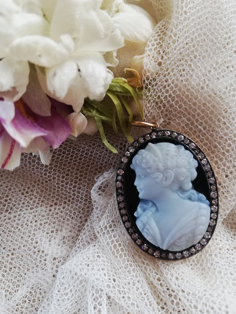 ☆豪華なストーンカメオ・アンティークジュエリー☆