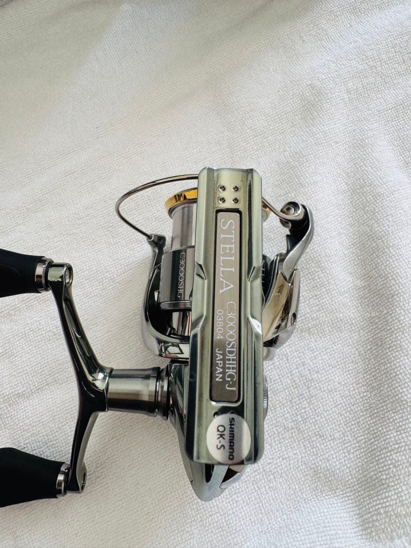 未使用品　18ステラ C3000SDHG・替えスプール付き