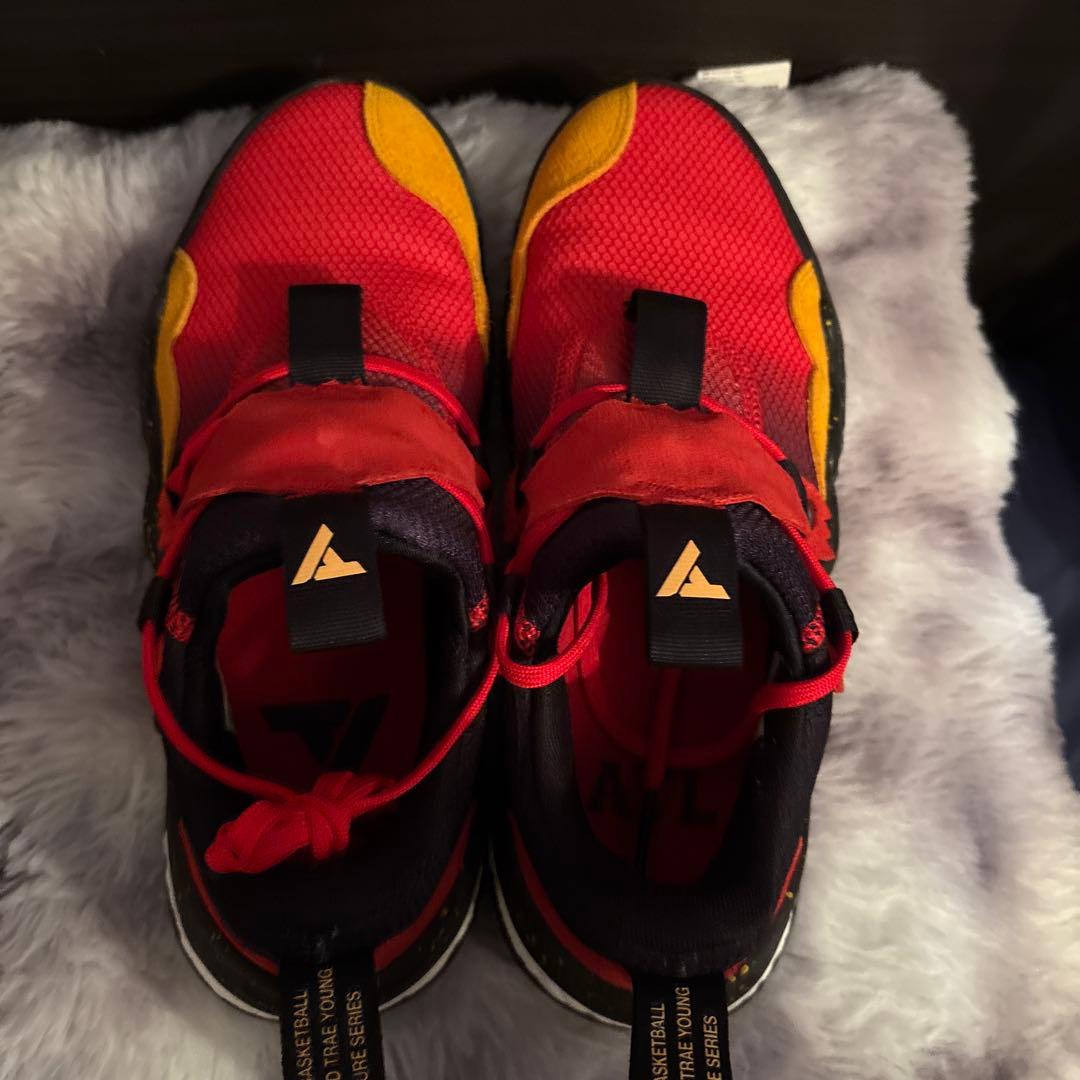 シューズ(男性用) adidas trae young 1