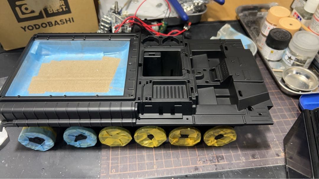 WPL E-1 1/16 新品 塗装 再組立て 金属履帯 等変更 新品 技適付き