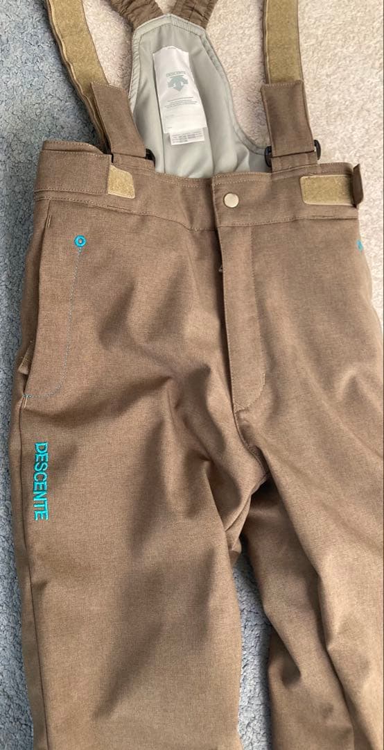 DESCENTEキッズ スキーウェア120 GORE-TEXグローブ2つ付き