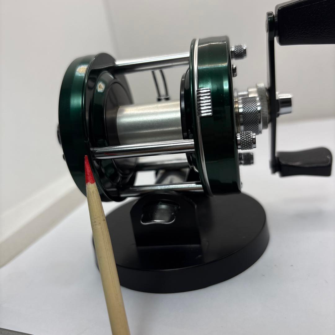 ABU Ambassadeur 5000D ベイトリール