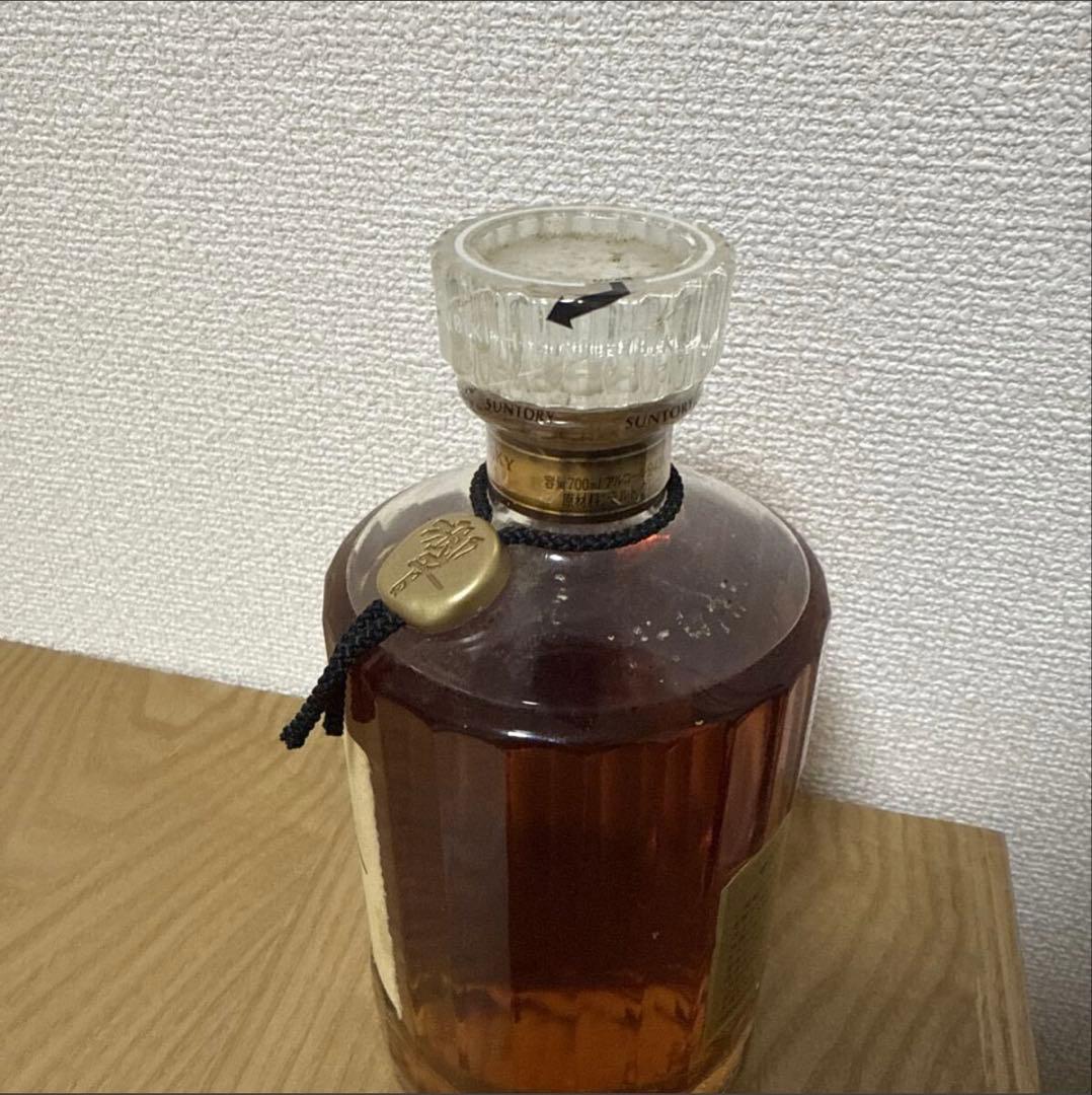 サントリー 響 17年　700ml裏ゴールドラベル