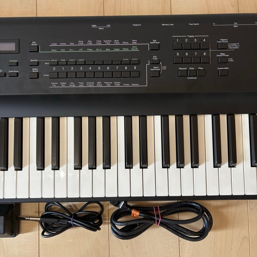ENSONIQ KS-32 エンソニック シンセサイザー