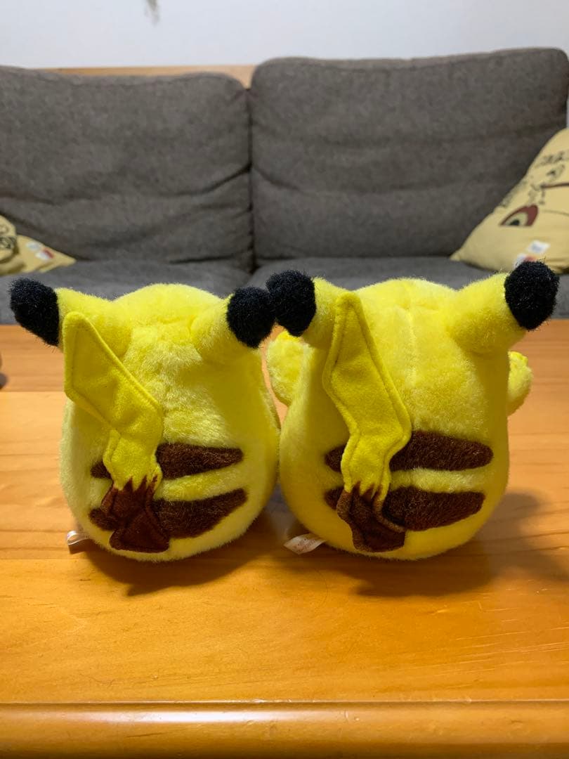 ジ*ュ様 初期ピカチュウ TOMY ぬいぐるみ 2体セット