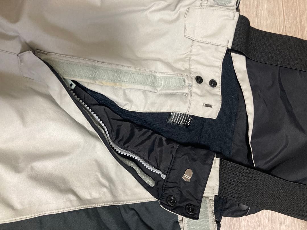 ダイワ ゴアテックス 防寒・防水ウェア DW-1301