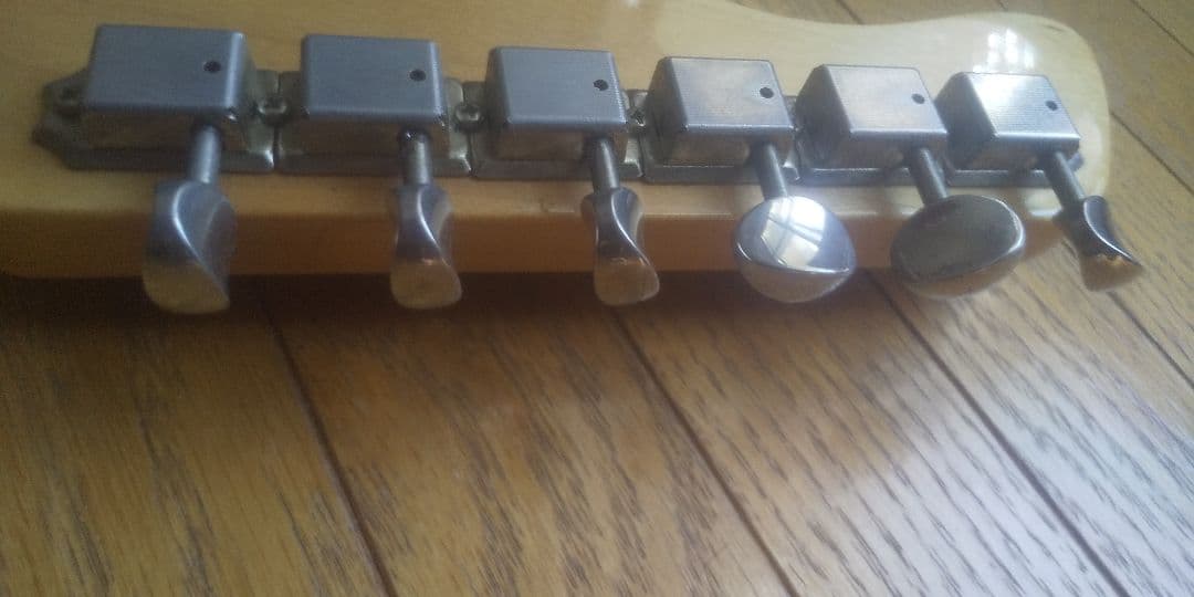 2005年製 フェルナンデス ストラトタイプ