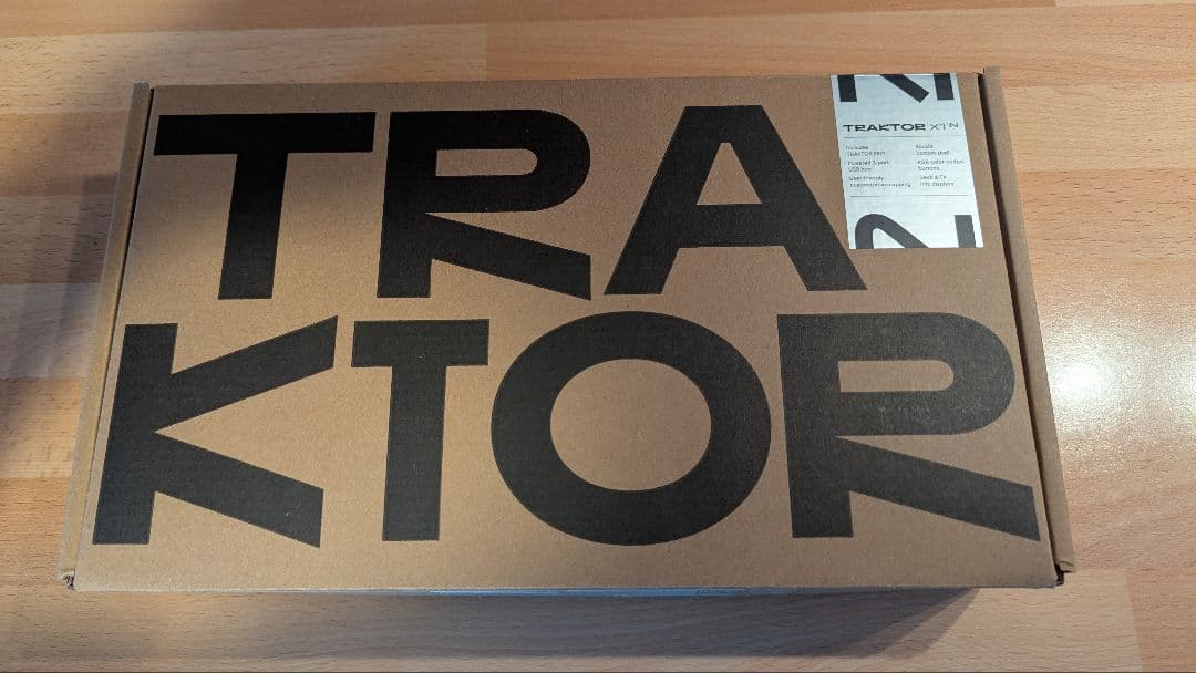 TRAKTOR X1 mk3 コントローラー　専用ケース付き