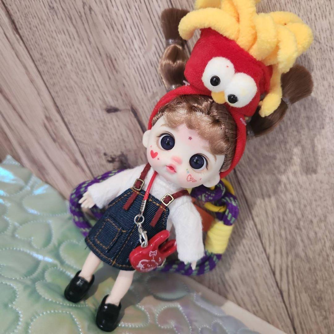 アイシードール　オビツ　カスタムドール　カスタムブライス　人形 チャーム