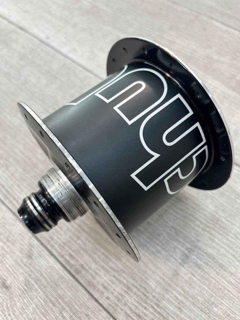 CHUB ハブ　リア　32H コグ付き