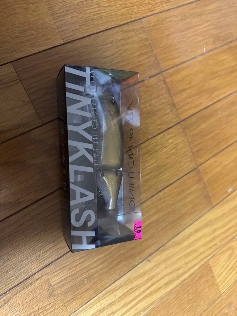 タイニークラッシュ　限定カラー