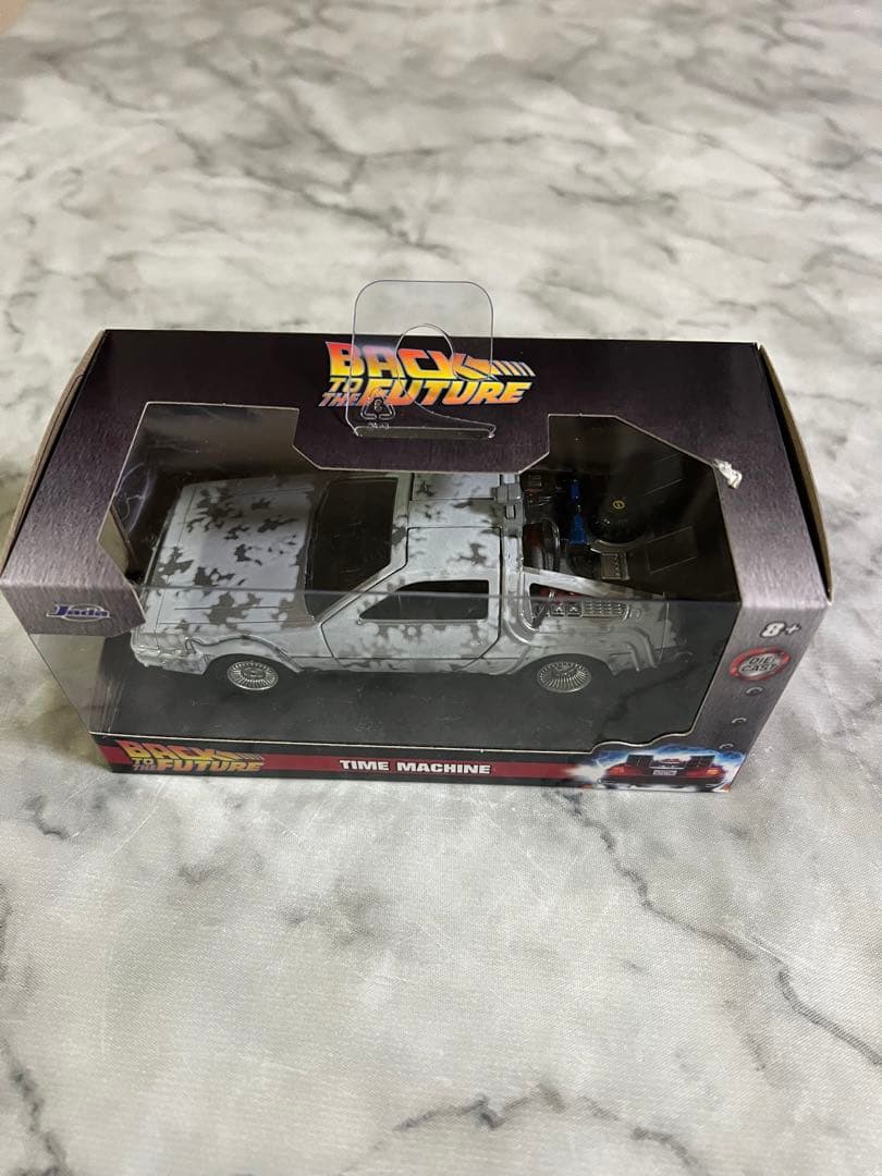 バックトゥザフューチャー　デロリアン