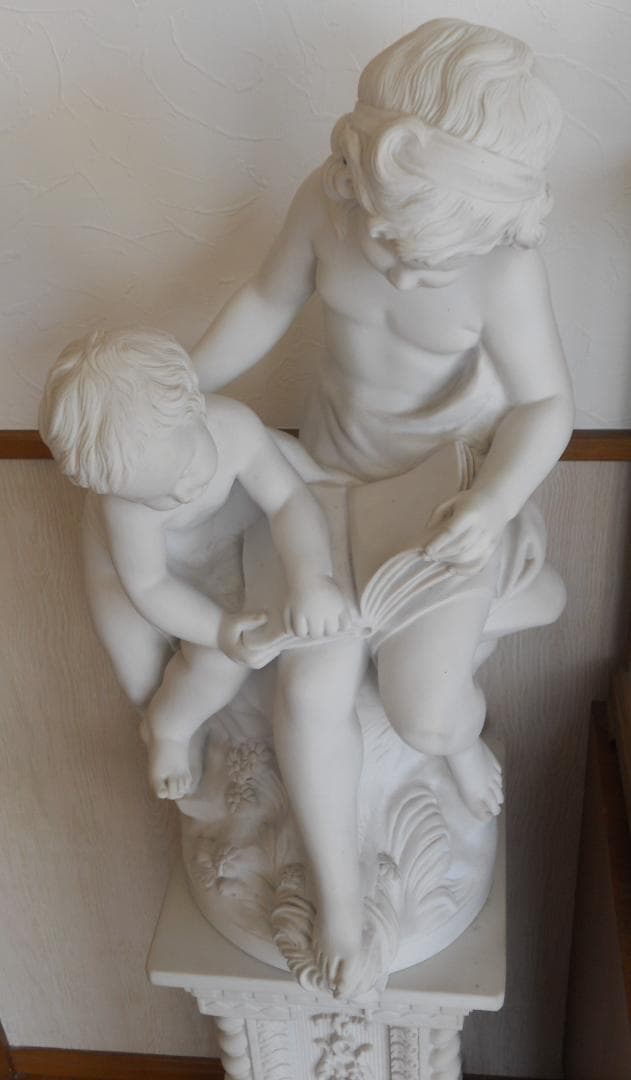 置物 大理石風 彫刻 アンティーク ヴィンテージ 美術品 です。