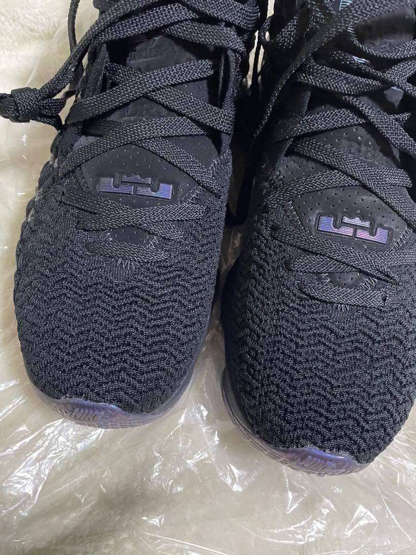 新品未使用！レブロン17 グローバル カレンシー 27cm