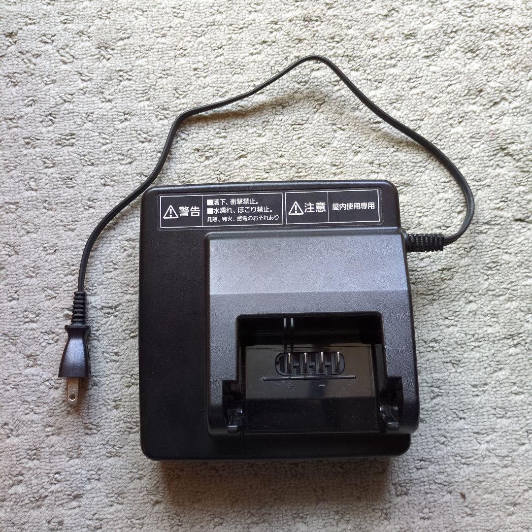 パナソニック　電動アシスト自転車用急速充電器　NKJ074Z2