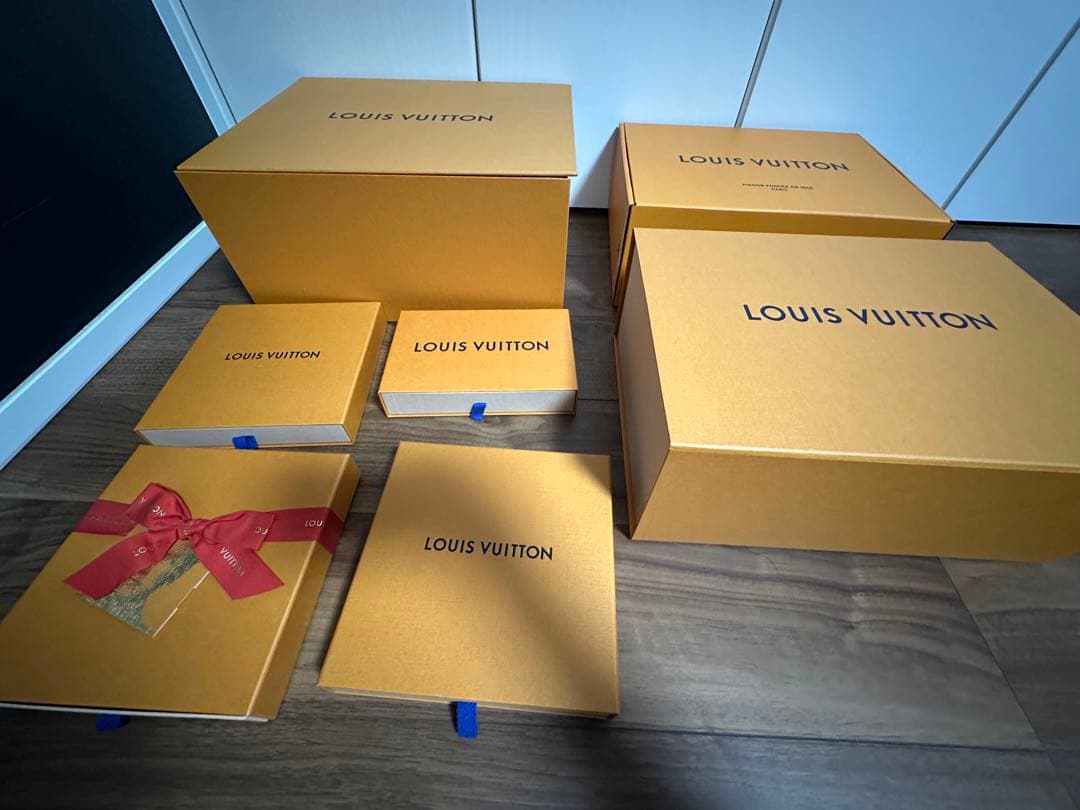 LOUIS VUITTON ギフトボックス・ショップ袋セット 空箱
