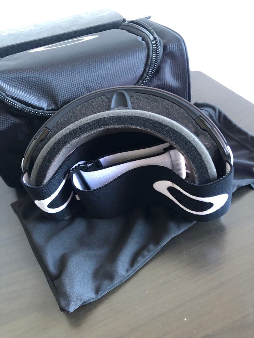 オークリースノーゴーグル0OO7050Flight DeckMatteBlack