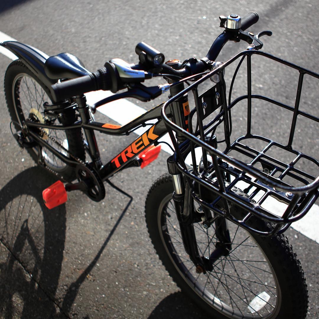 TREKトレックPRECALIBER 20 カゴ鍵ライト