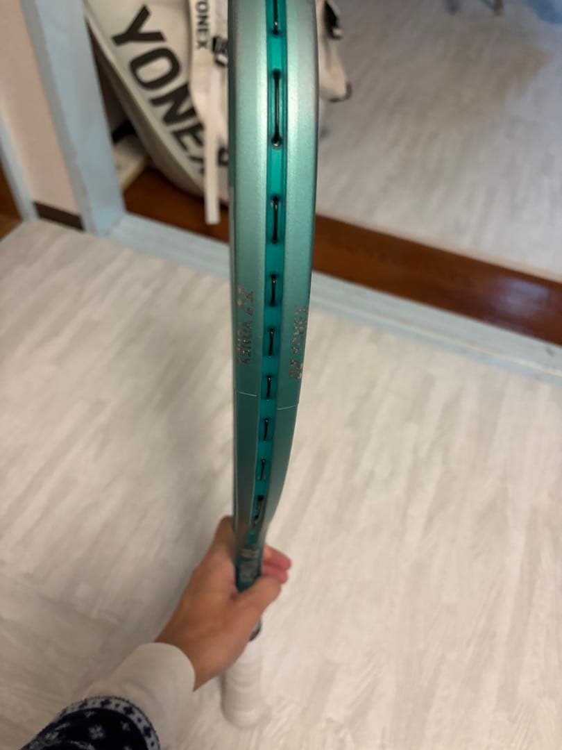【完品】YONEX ボルトレイジ7v 02