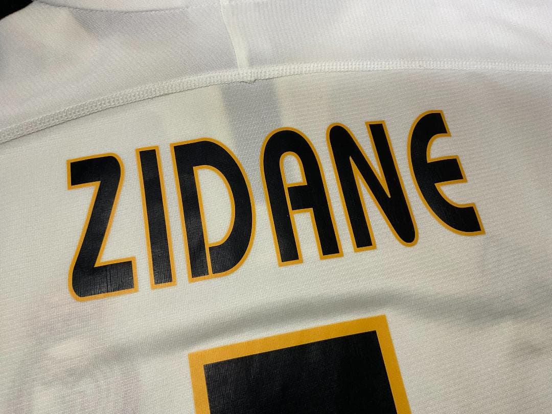 レアルマドリード ジダン ユニフォーム adidas 半袖 US「M」サイズ