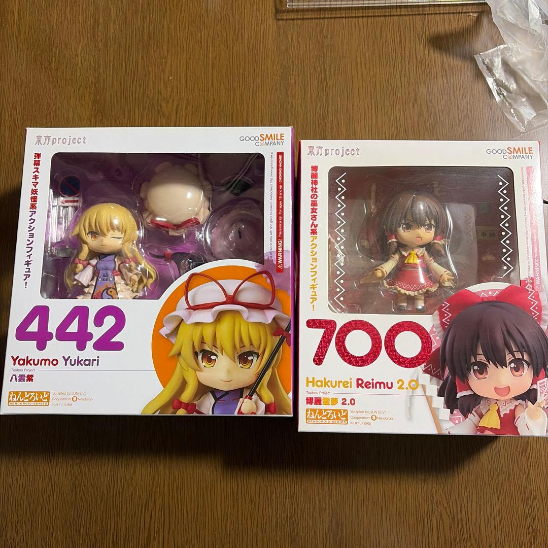 ねんどろいど 八雲紫 & 博麗霊夢 2.0 セット【中古・日焼け・お札欠品】