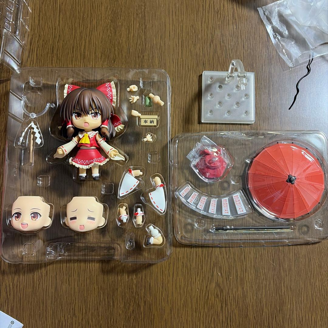 ねんどろいど 八雲紫 & 博麗霊夢 2.0 セット【中古・日焼け・お札欠品】