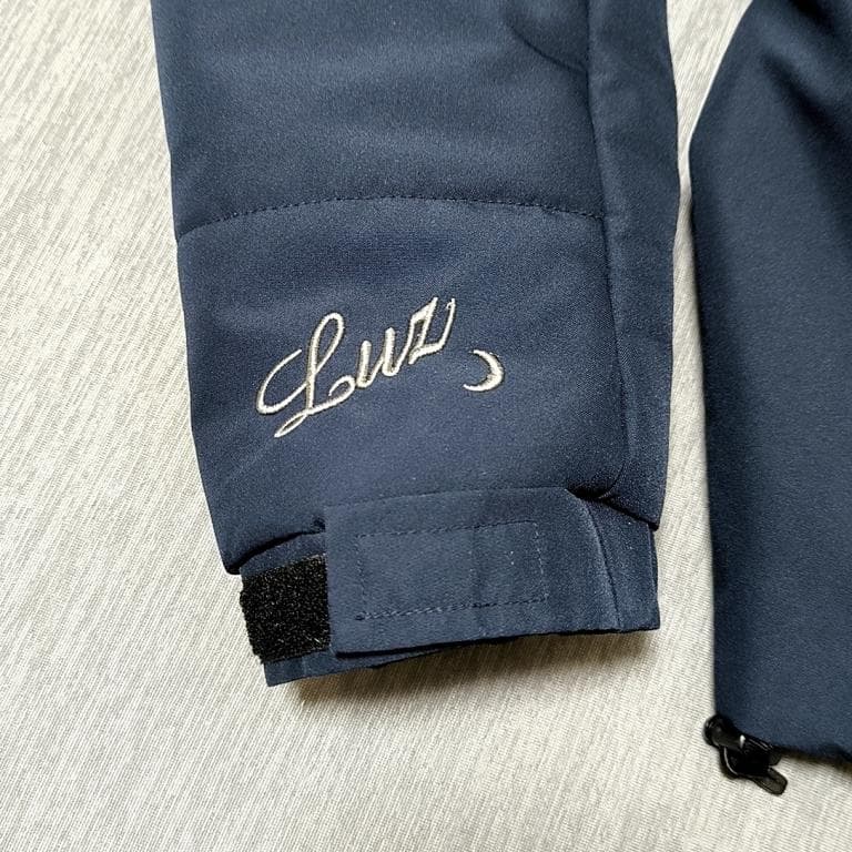 ◆ルースイソンブラ　フットサル　メンズ　中綿ジャケット　Mサイズ　ネイビー　紺