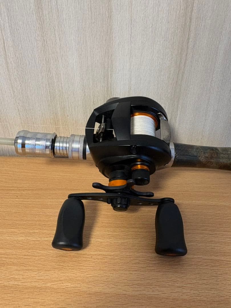 超希少廃盤美品 ダイワ 05 シルバークリーク プレッソ ベイトLレフト