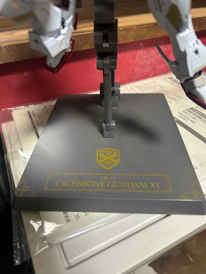 メタルビルド　クロスボーンガンダムx1
