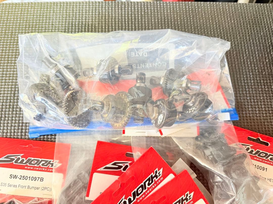 SWORKZ オフロードバギー ピンクの猫