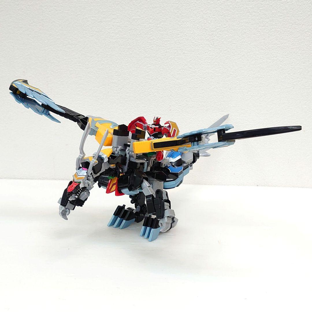 SMP マジキング　プラモデル　完成品　魔法戦隊マジレンジャー