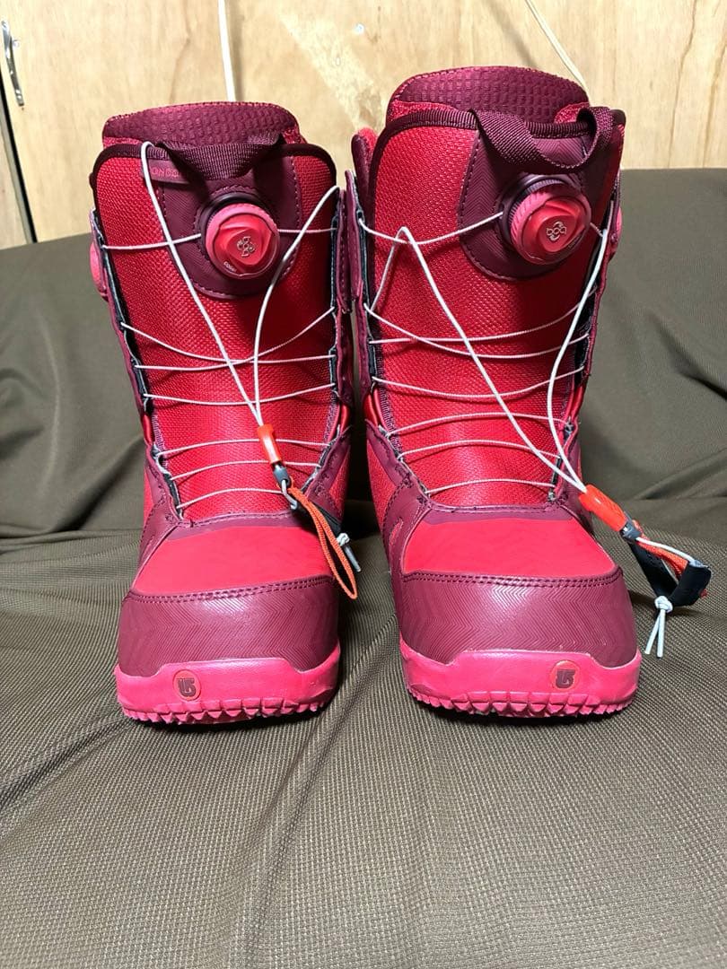 値下げ交渉可　BURTONバートン スノーボードブーツ 27.0cm レッド