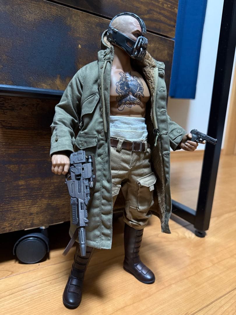 ホットトイズ 系 1/6 ベイン カスタムフィギュア アウトロー バットマン