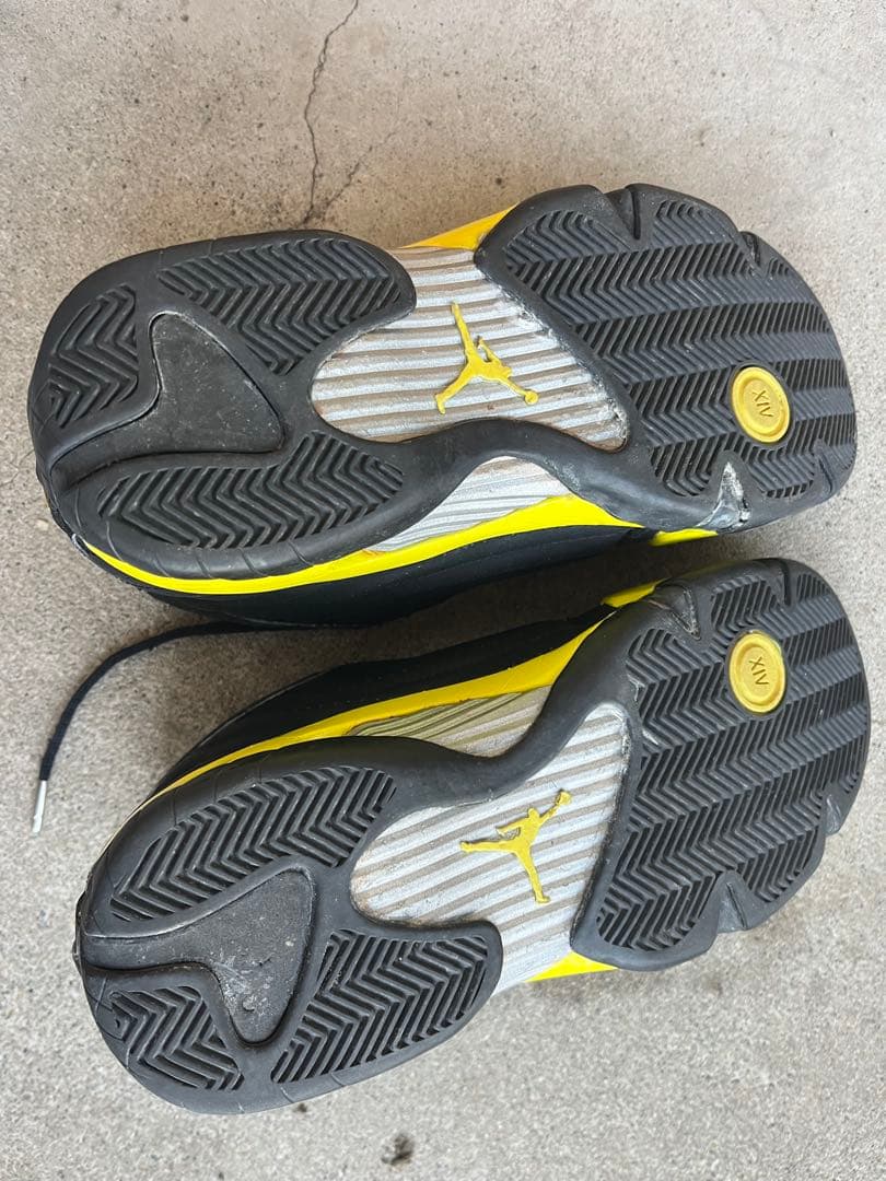 レアNIKE AIR JORDAN 14 RETRO THUNDER