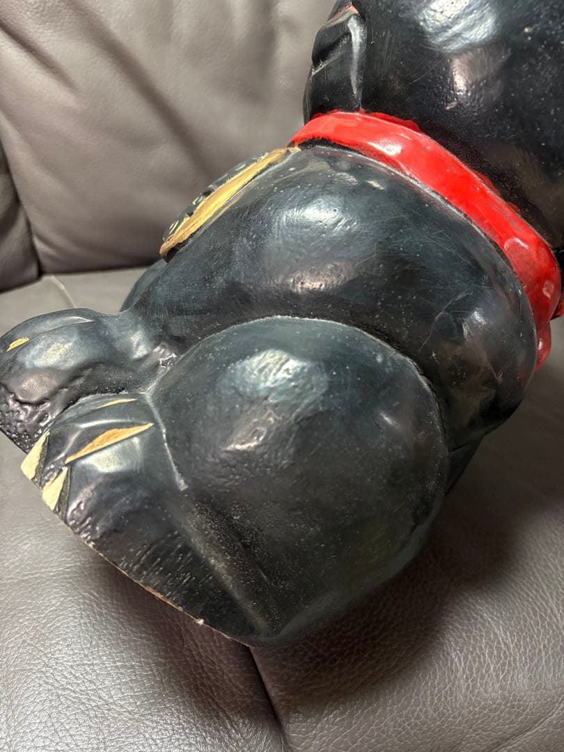 木製　黒の招き猫　置物　レトロ