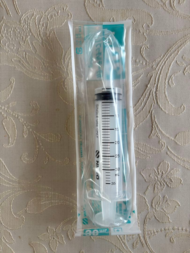 メディコート流動食 介護用 60g ×6袋入り10箱と4袋　計64袋