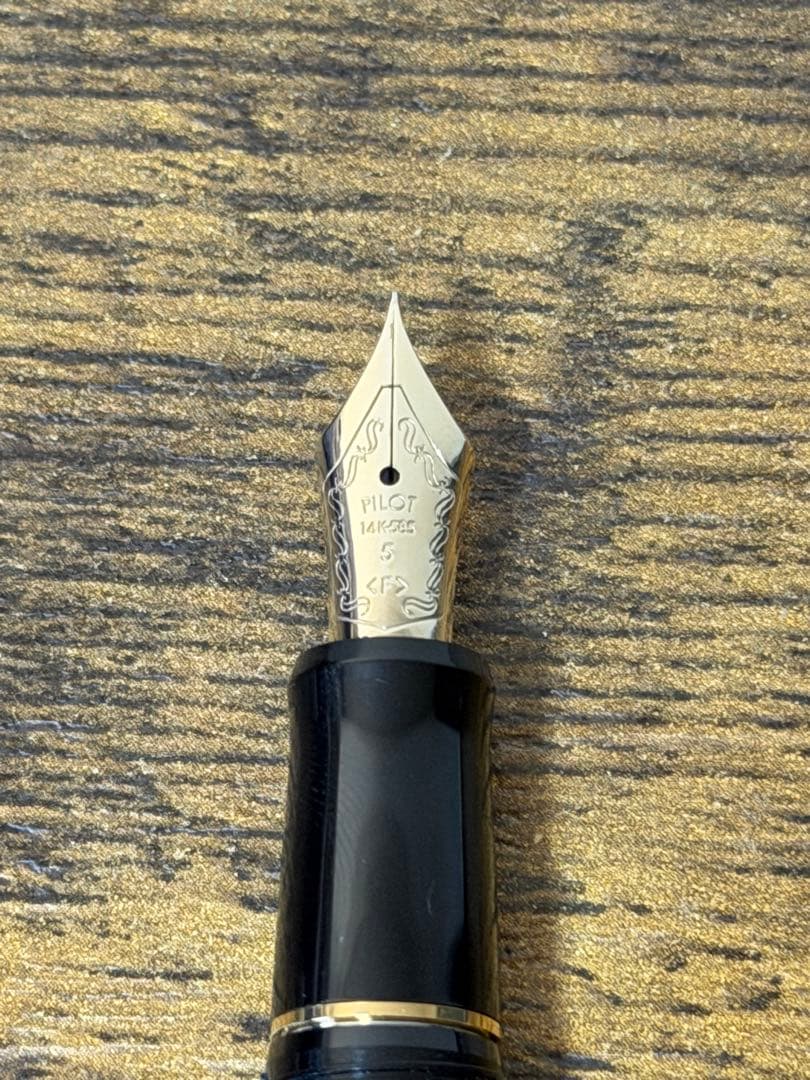 試筆のみ　1995年製　カスタム　レガンス　パイロット　万年筆　14金　細字