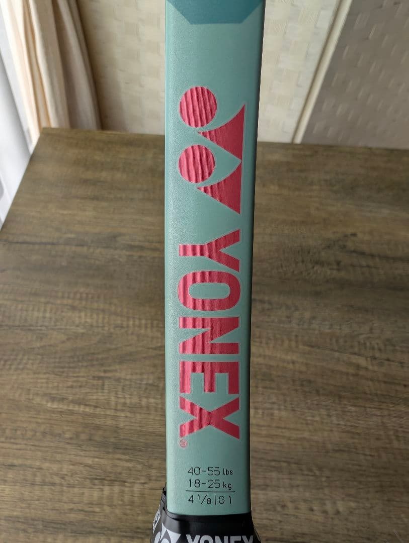 【美品】ヨネックス YONEX テニスラケット パーセプト 100L G1